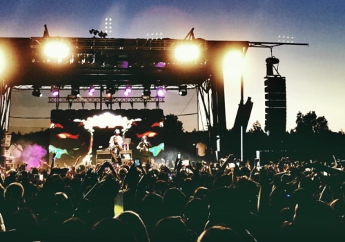 How is a music festival different from a concert?